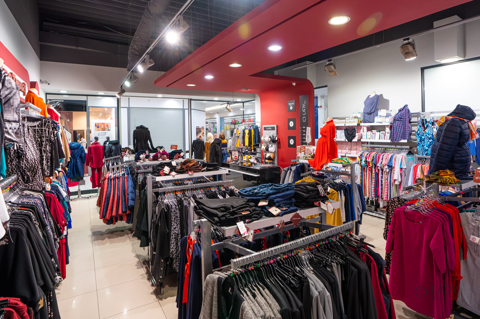 Butiky XL dámske oblečenie vo veľkých veľkostiach tehotenské oblečenie Rzeszów Poľsko